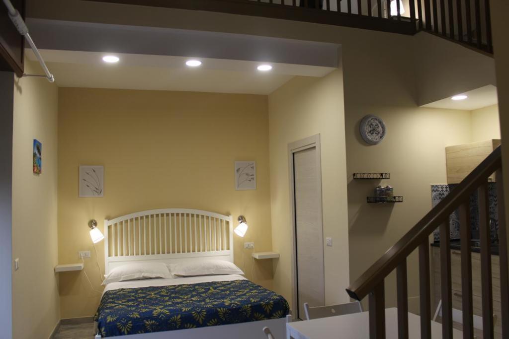 Elena House Naples